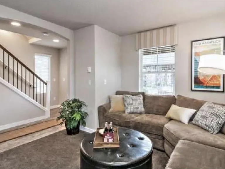 14035 SW Burlwood Ln — Photo 3