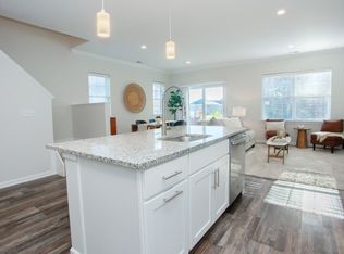 3 Murthas Way #53, Granby, CT 06035