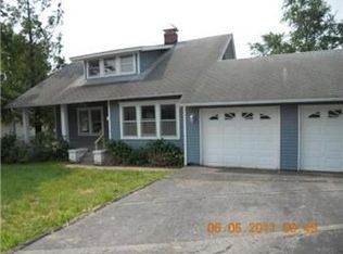 714 W Dryden St, Odessa, MO 64076