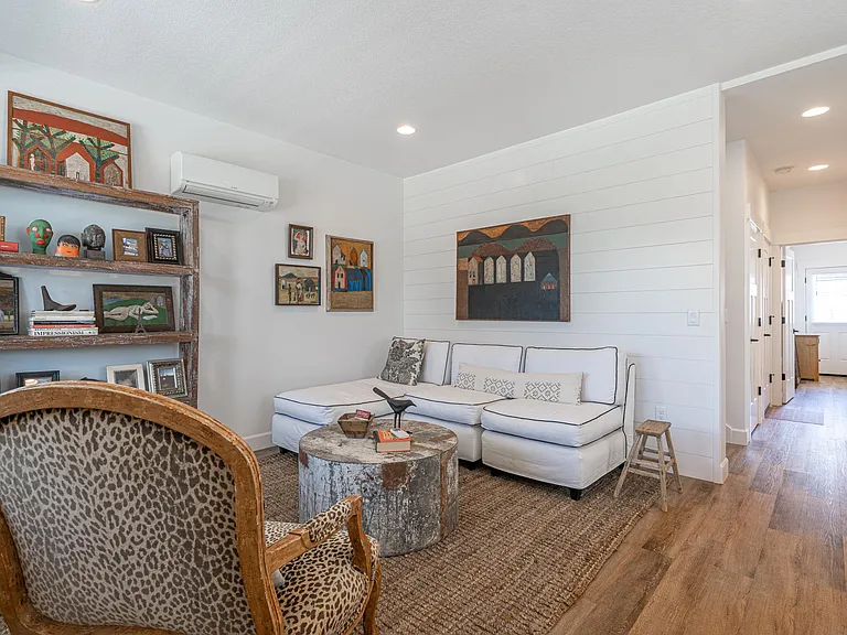 3598 NE Jacob St — Photo 8