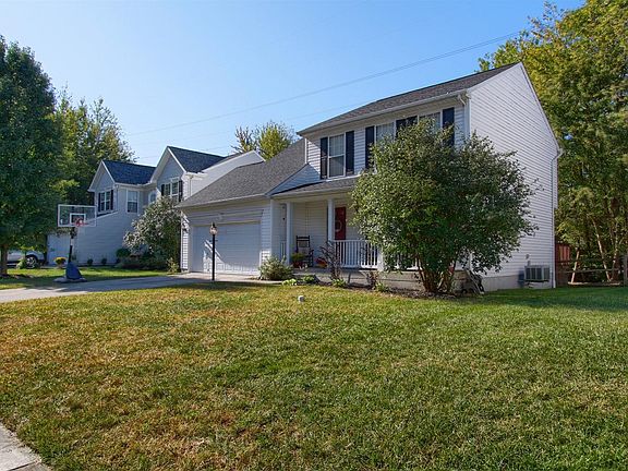 2nd image of 6007 Delfair Ln
