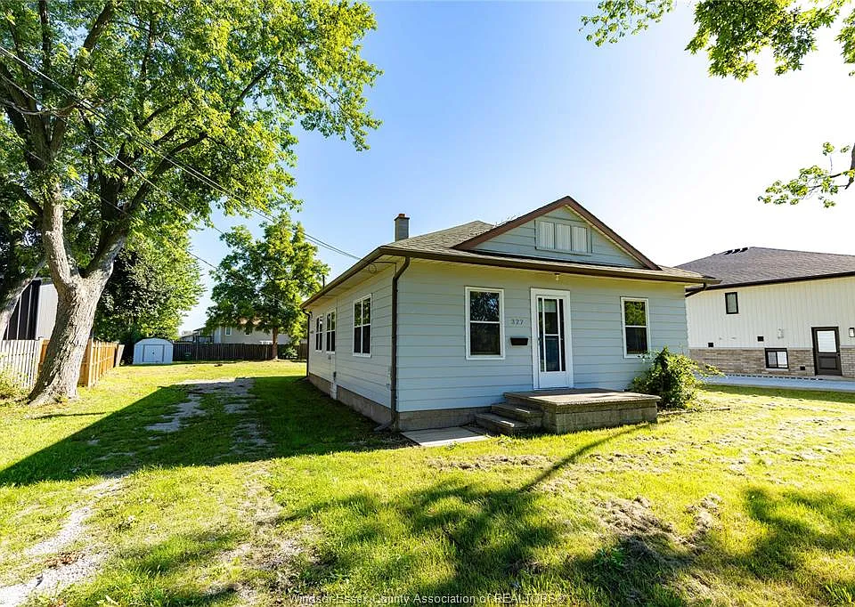 327 Bouffard Rd