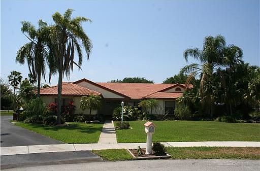 2nd image of 14440 Bedford Ct
