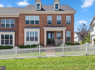 4843 E Blossom Dr, Doylestown, PA 18902