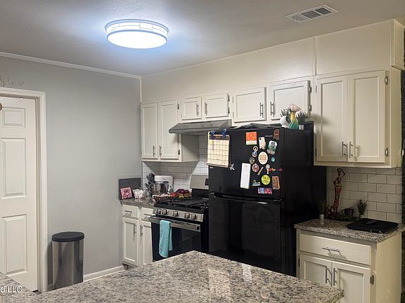 5th image of 2187 Sherwood Pl