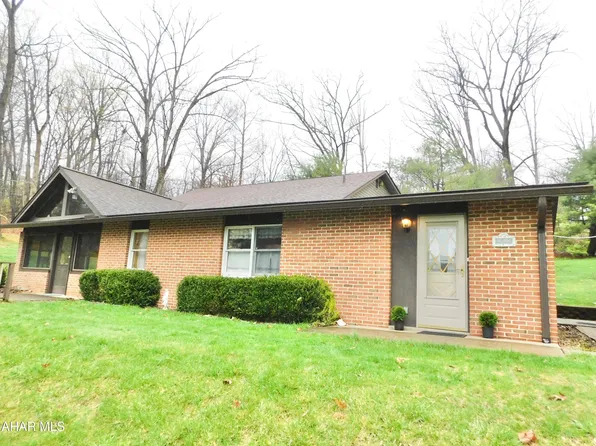 2809 3rd St, Altoona, PA 16601