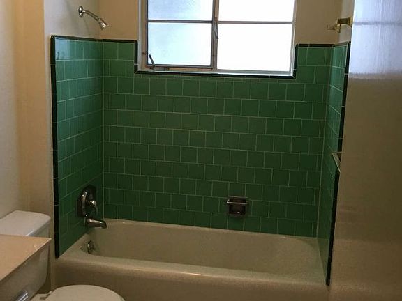 5th image of 1921 W Mendocino Ave