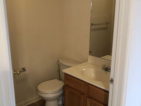 4th image of 144 S Killarney Ln APT 7
