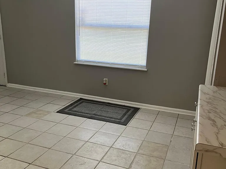 8448 Fury Dr — Photo 18