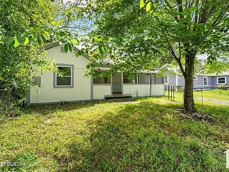 3348 Commonwealth Ave — Photo 7