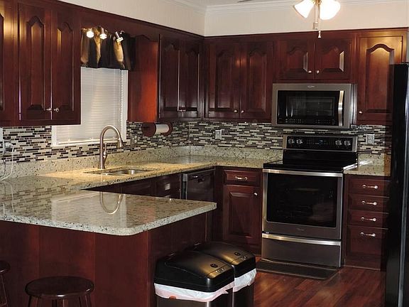 5th image of 4104 Dinsmore Ln