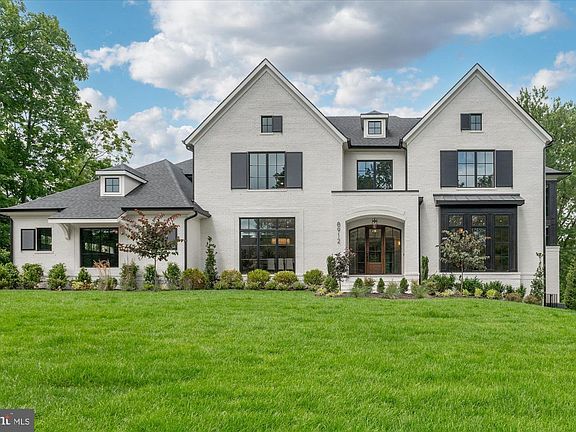 2nd image of 8912 Gallant Green Dr