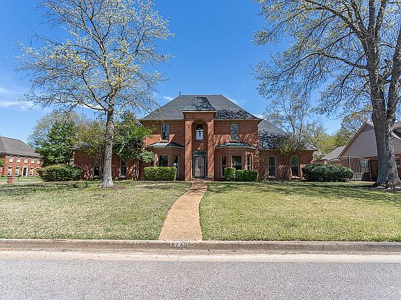 6735 River Oaks View Dr, Memphis, TN 38120 | Zillow