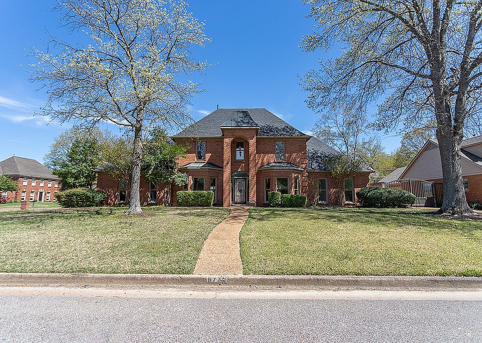 1st image of 6735 River Oaks View Dr