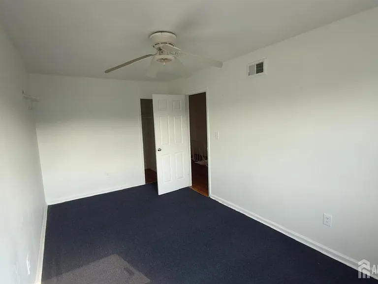 690 W Side Ave — Photo 11
