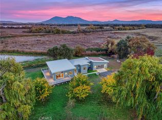 8 Queen Ann Way, Lakeport, CA