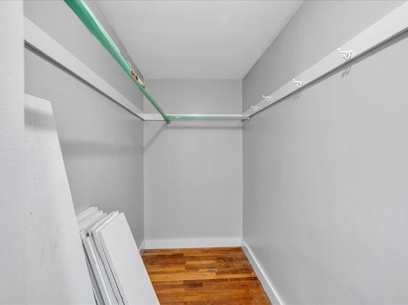 32 Summer St FLOOR 3