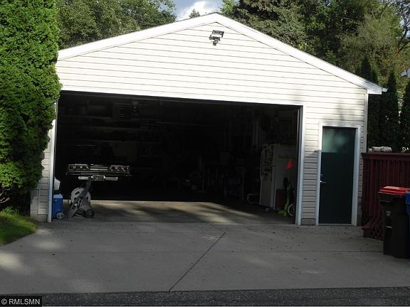 2nd image of 1708 Stanich Pl