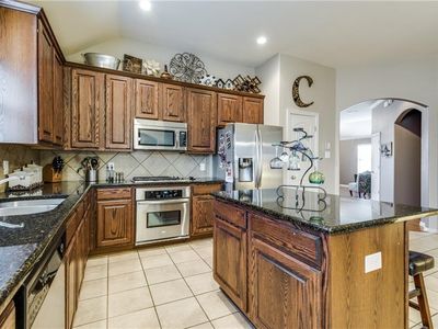 2797 Coyote Trl, Little Elm, TX, 75068
