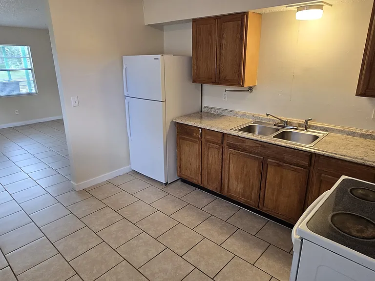 2519 7th Ave E #2519 — Photo 7