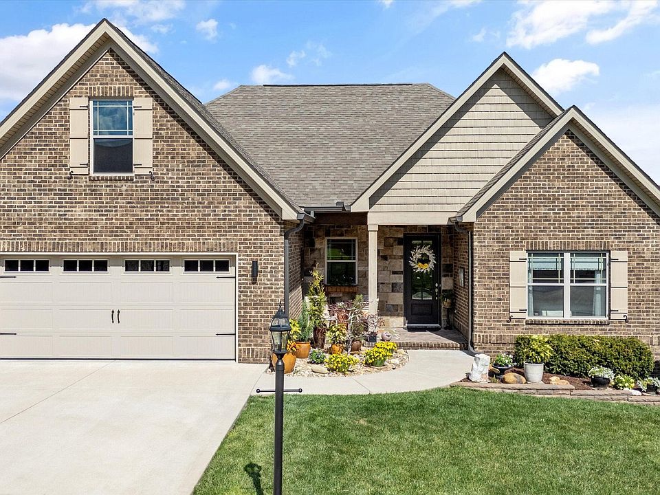 1st image of 3422 Windmead Ln