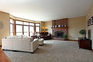 3rd image of 1031 Knox Ln