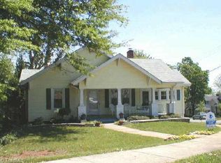 627 Hawthorne Rd, Winston Salem, NC 27103