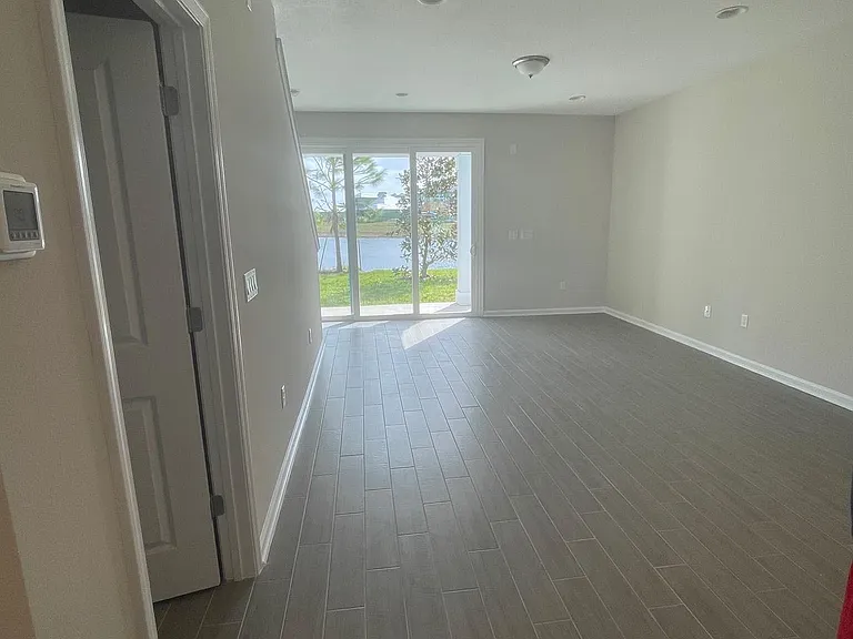 270 Brandon Lakes Dr #270 — Photo 11