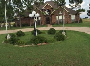 1526 N Myers Rd, Apache, OK 73006