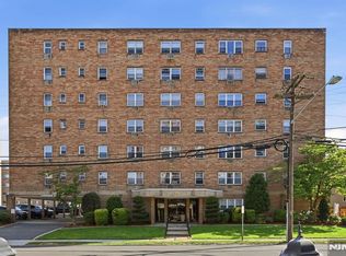 25 Jefferson St APT 2F, Hackensack, NJ 07601