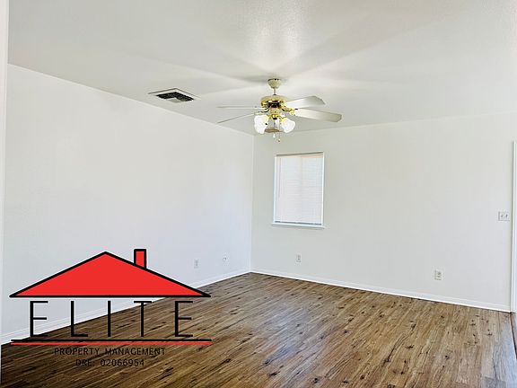 4th image of 804 S Nevada St
