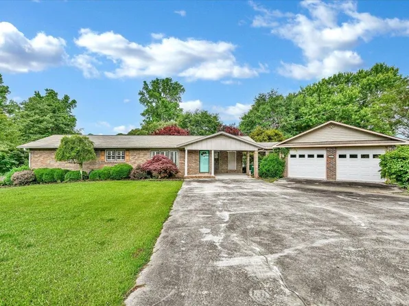 317 Lovers Lane Rd, Holly Pond, AL 35083
