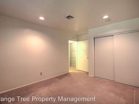 5th image of 25030 Fern Ave
