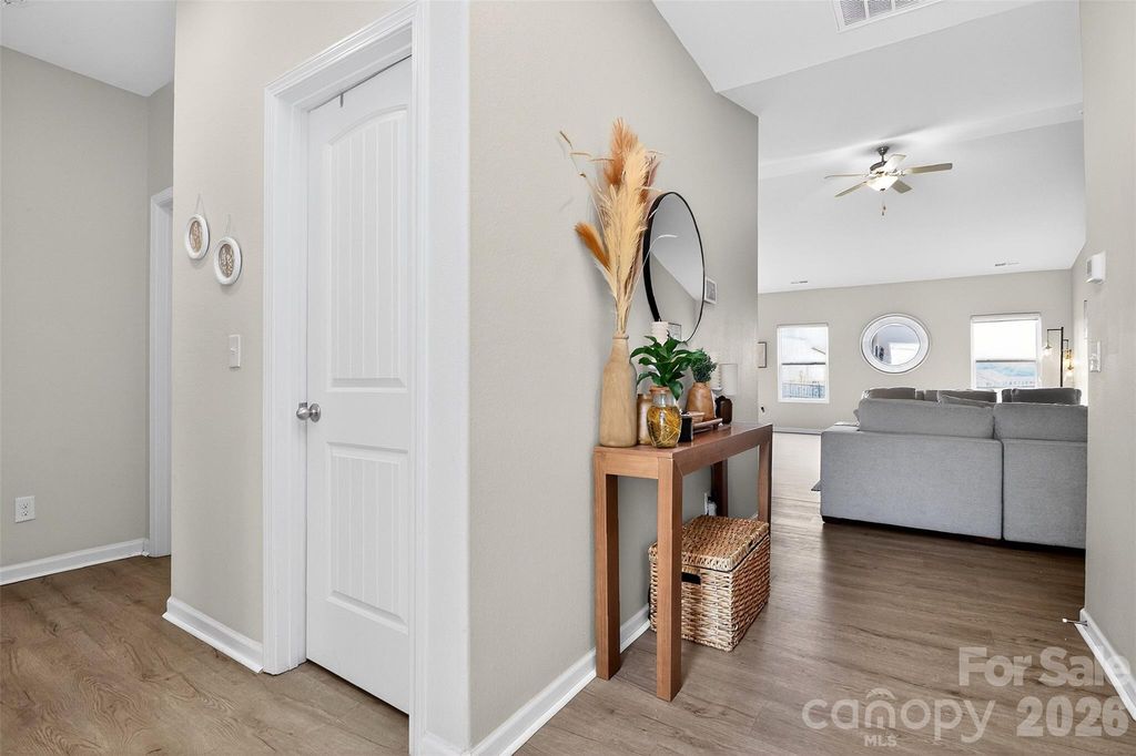 1120 Culver Spring Way, Charlotte, NC - View 4