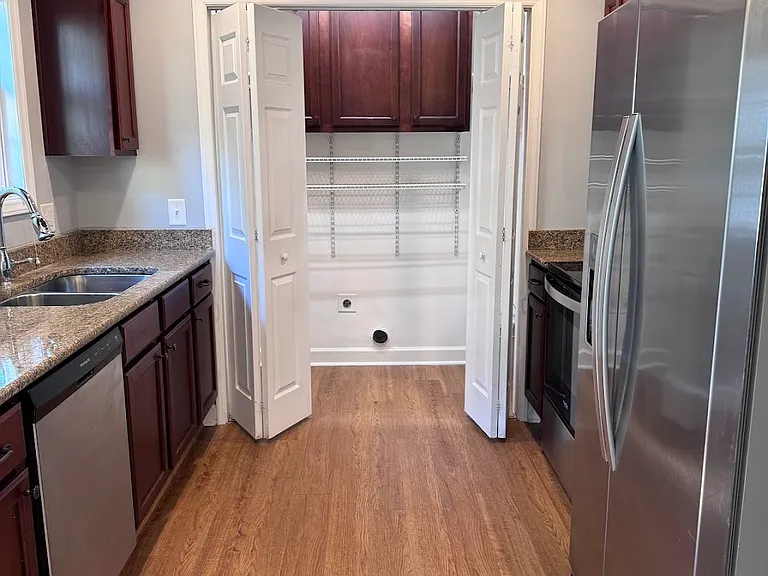 830 Eagles Nest Dr — Photo 20
