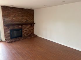 8777 San Rio Dr