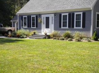 21 Sandy Fox Dr, Mashpee, MA 02649
