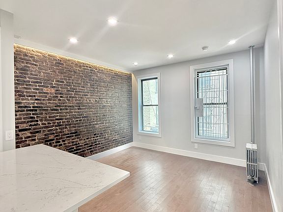4th image of 205 W 147th St APT 3