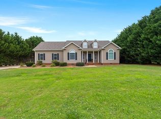 30 Pine Ridge Rd, Lyman, SC 29365