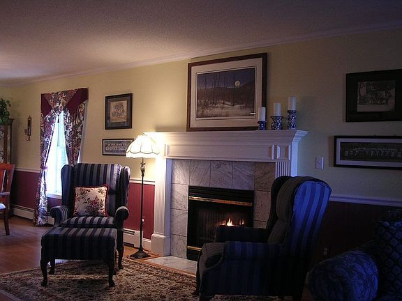Gas Fireplace for Ease and Comfort!
