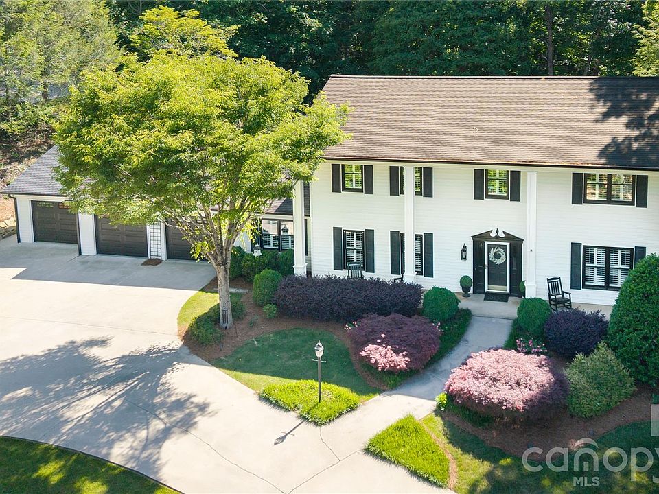 1st image of 1793 Cedar Dr SE