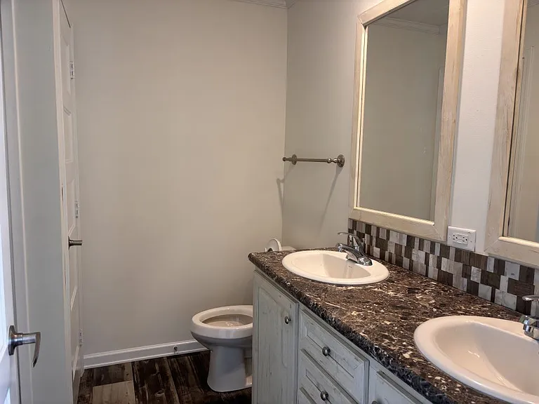 459 Emden St #459 — Photo 13