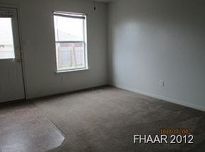 2nd image of 407 W Saint John Ave