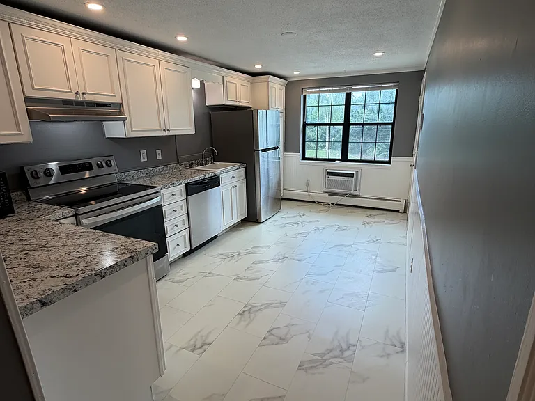 48 Westville Rd #11 — Photo 7