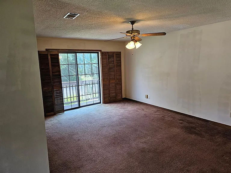 417 Shoemaker St — Photo 10