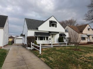 679 Pendley Rd, Willowick, OH 44095