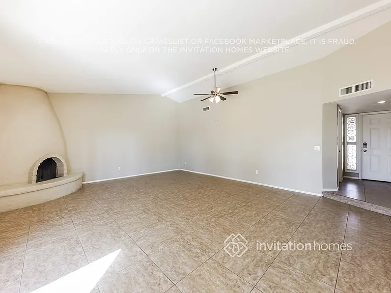 17402 N 34th Ln — Photo 3