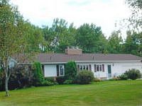 2nd image of 320 Schoolcrest Dr