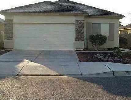 2nd image of 12851 W Glenrosa Dr