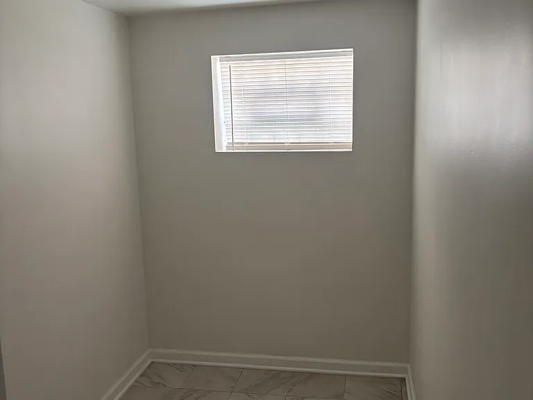 3868 Harrison St #B — Photo 4